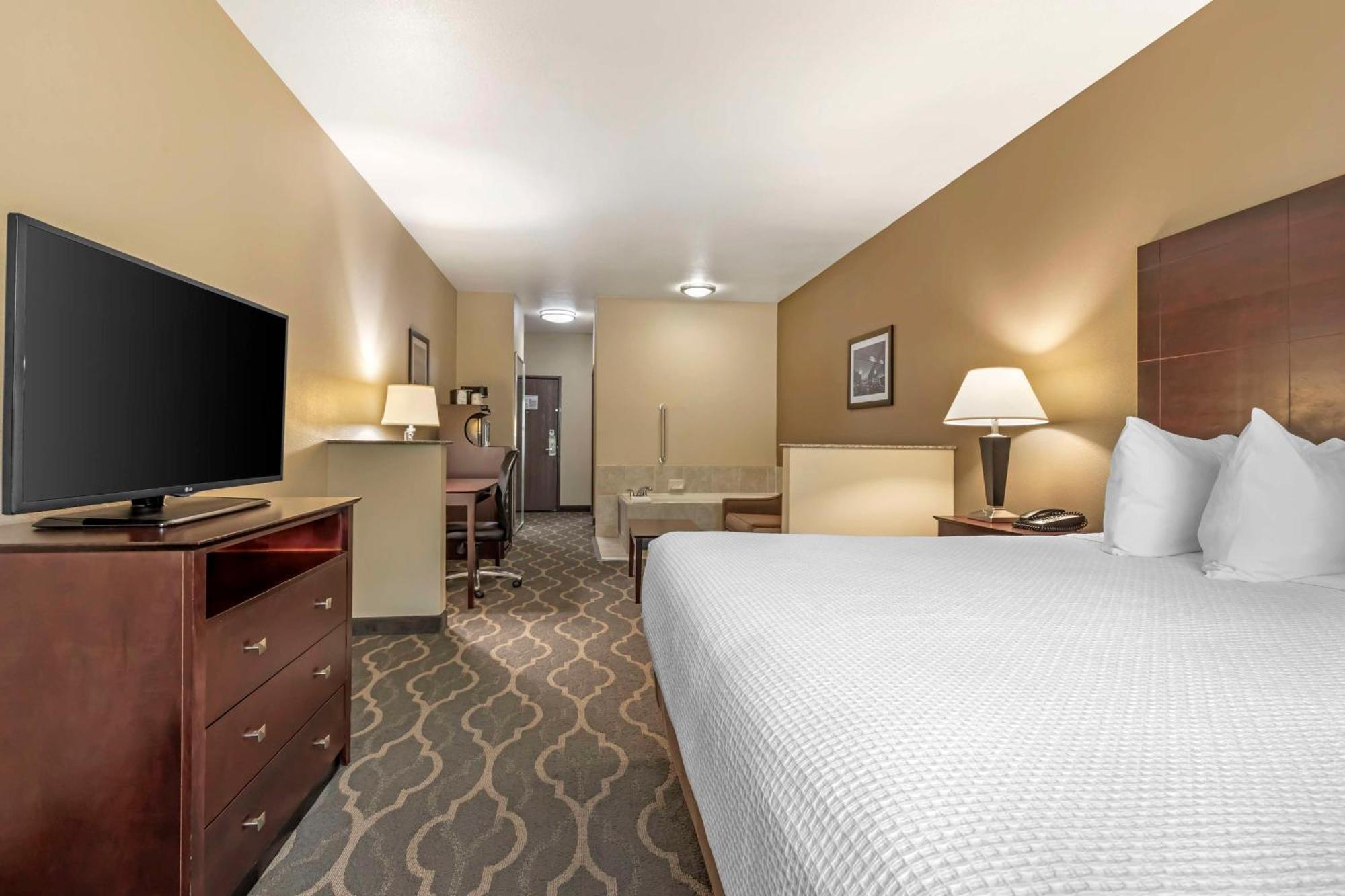 Best Western Plus Burleson Inn & Suites Exteriér fotografie